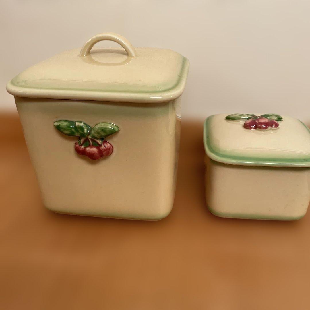 マニー　キャニスター　2個セット　さくらんぼ　陶器