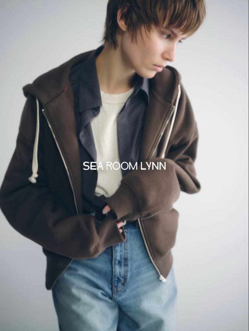 【新品】Volume Sweat Zipフーディー