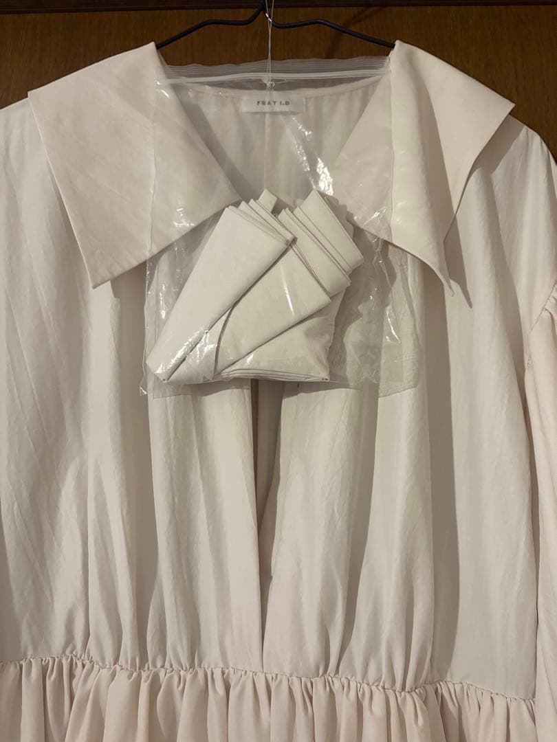 pin♡【未使用品】FRAY.IDワンピース　フレアイディ