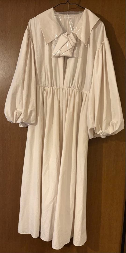 pin♡【未使用品】FRAY.IDワンピース　フレアイディ