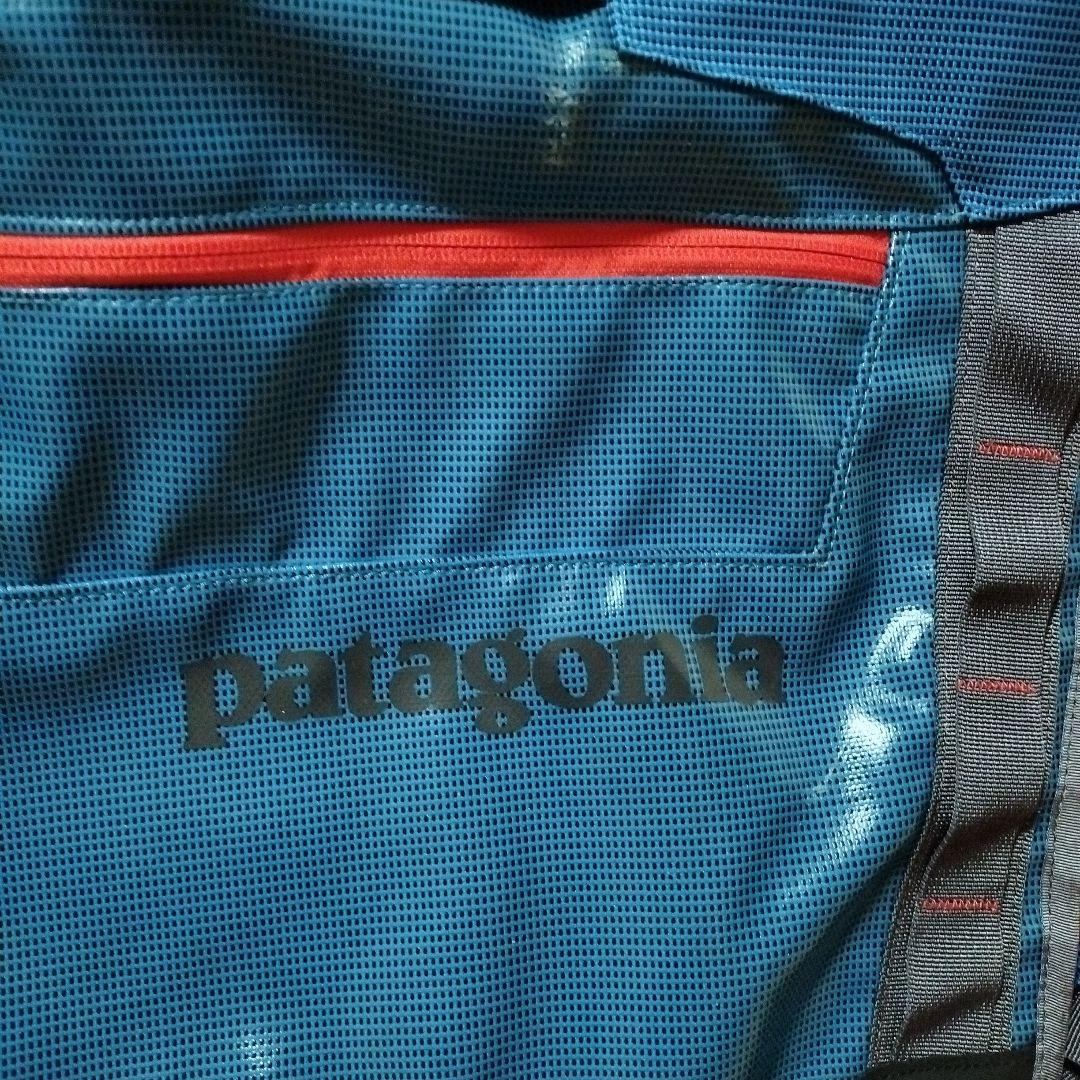 パタゴニアpatagoniaメッセンジャーバッグ ハーフマス ブラックホール