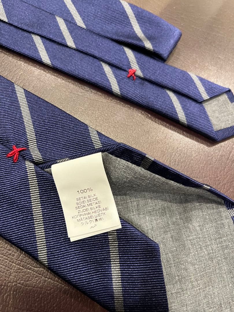 BRUNELLO CUCINELLI ブルネロクチネリ ストライプ ネクタイ