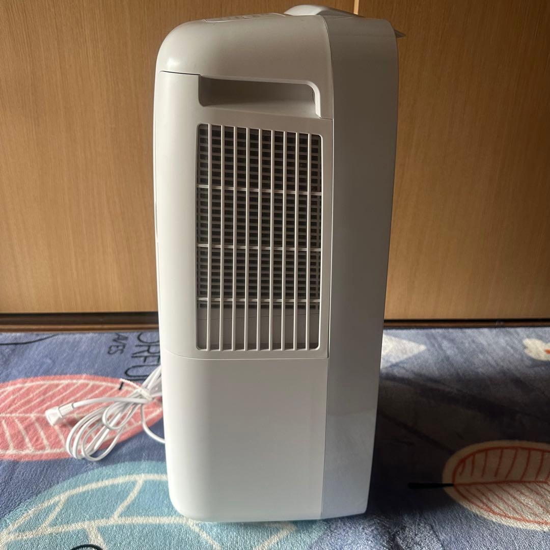 美品　シャープ衣類乾燥除湿機 【中古】CM-R100-Wホワイト2024年製