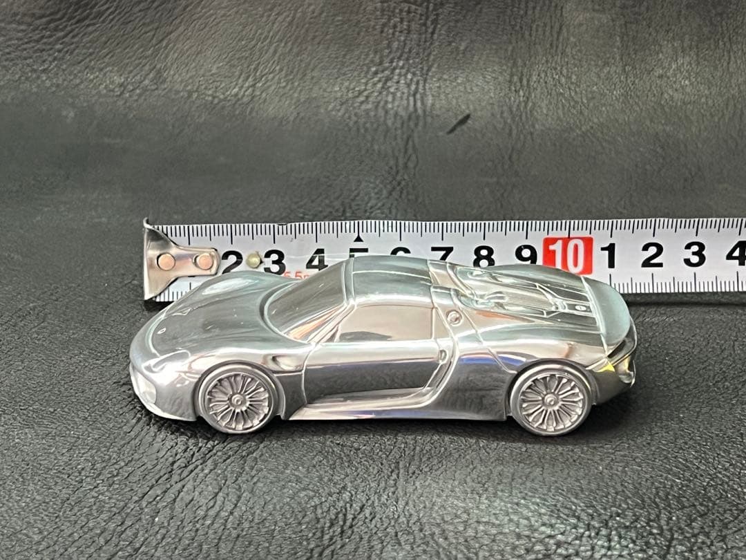 【ポルシェ 918スパイダー】メタル ミニカー　ペーパーウェイト　非売品