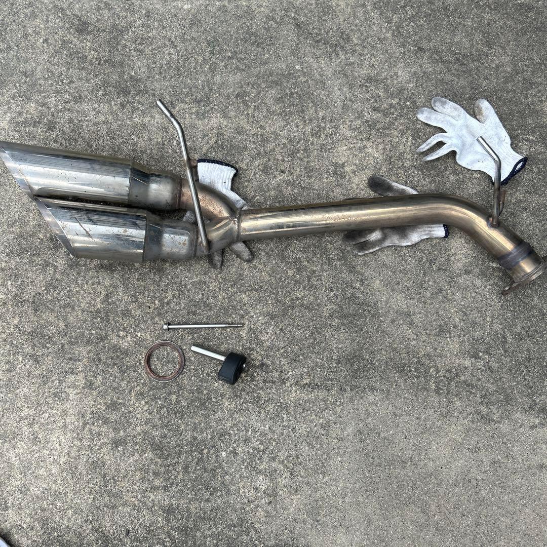 ハイラックス GUN125 ウィルズウィン サイド出しマフラー