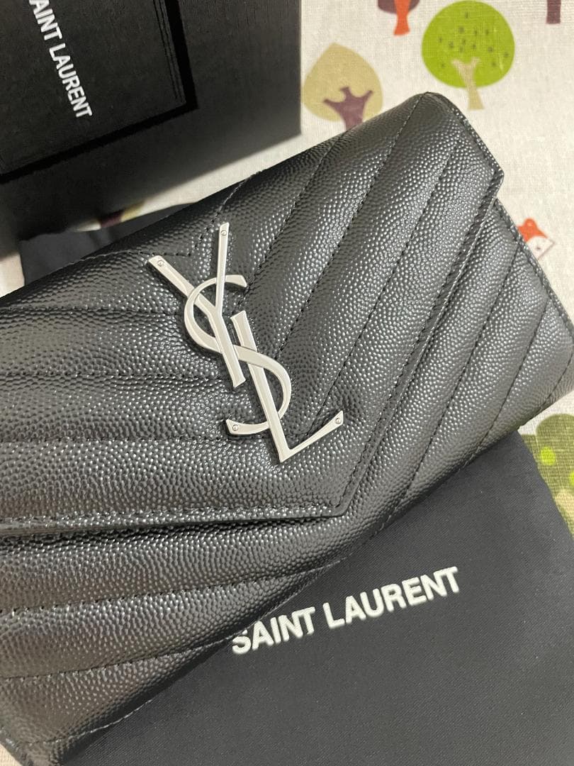 ブラック×シルバー/即買推奨！二つ折り長財布 サンローラン 長財布