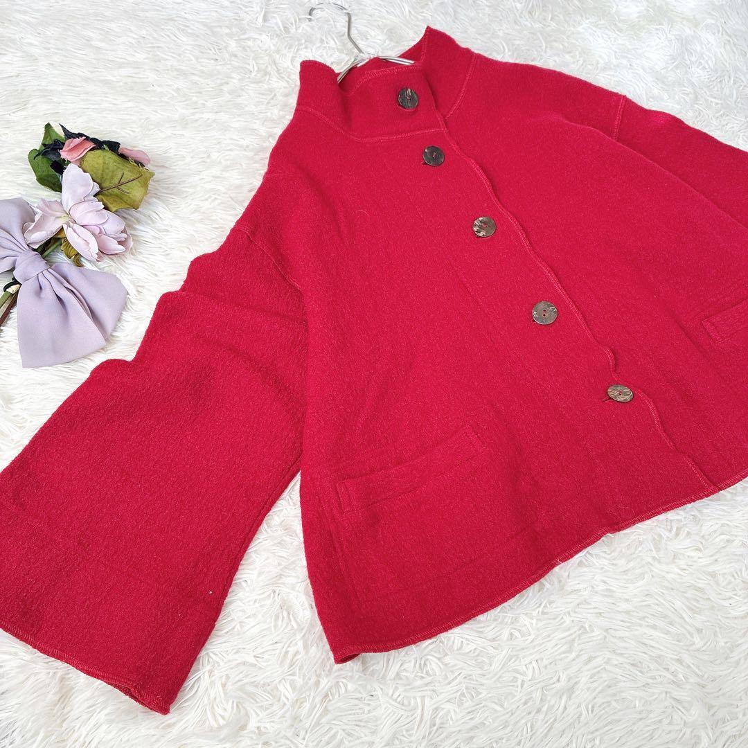 ヤッコマリカルド　ウールフェルトショート丈ジャケット　レッド　アウター　コート