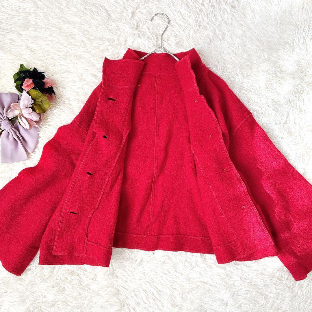 ヤッコマリカルド　ウールフェルトショート丈ジャケット　レッド　アウター　コート