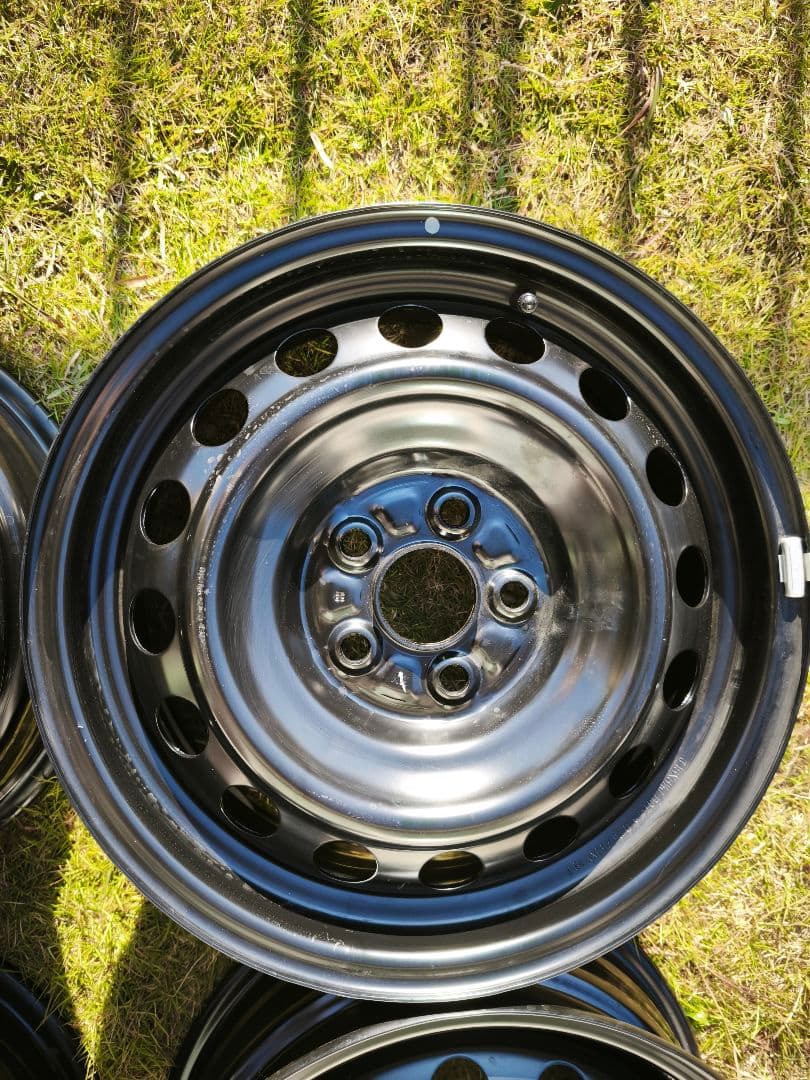 beni ① 10系シエンタ 後期モデル 純正15インチ スチールホイール