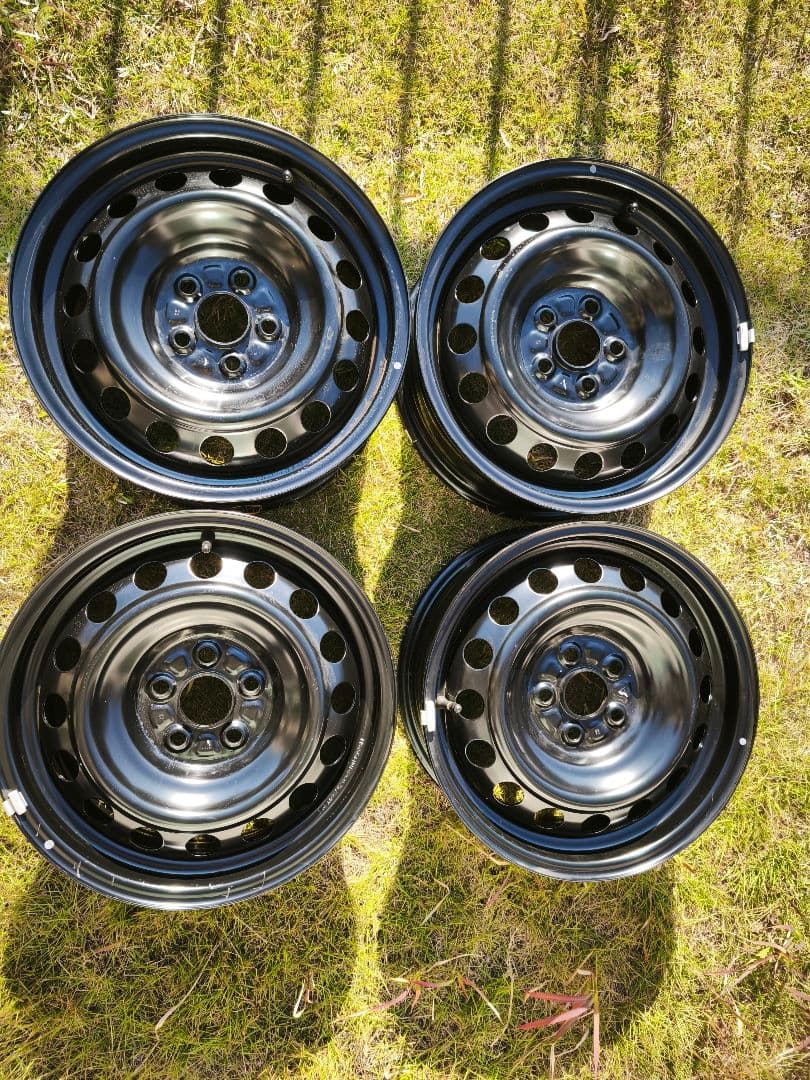 beni ① 10系シエンタ 後期モデル 純正15インチ スチールホイール