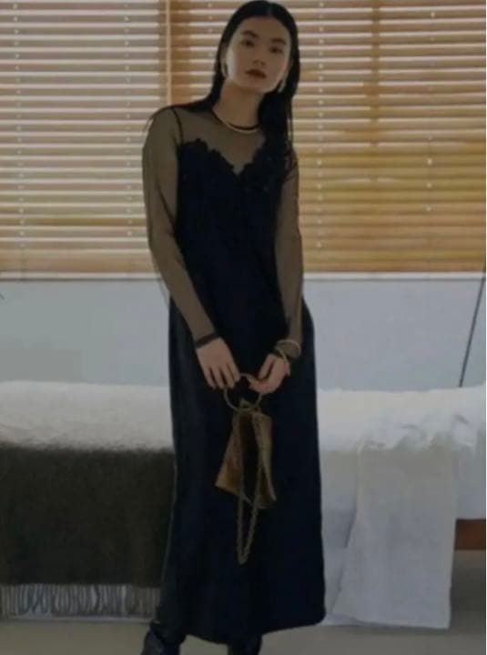 ワンピース UND RENEE CUTWORK DRESS