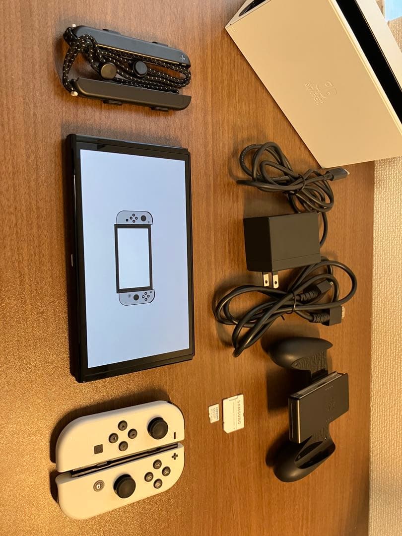 【美品】Switch本体有機EL Joy-Conホワイト SDカード128GB付