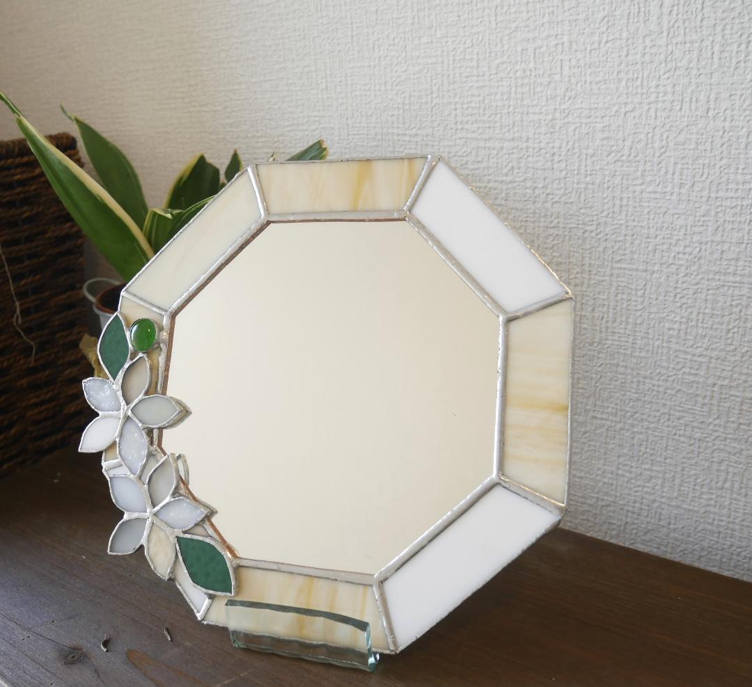 ✴︎:.。.ベージュ×ホワイトの八角形鏡♪　（size20/max22）