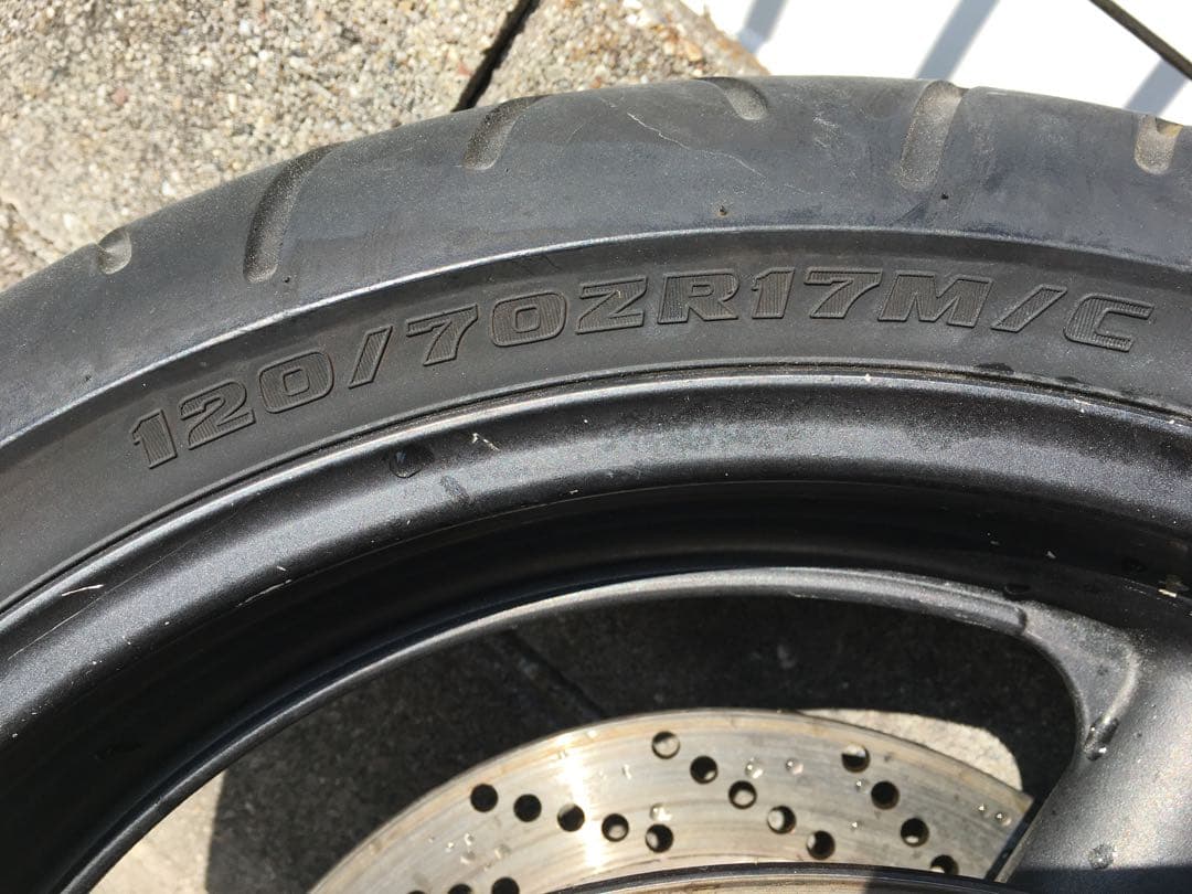 GSF1200 純正ホイールセット　GV75A