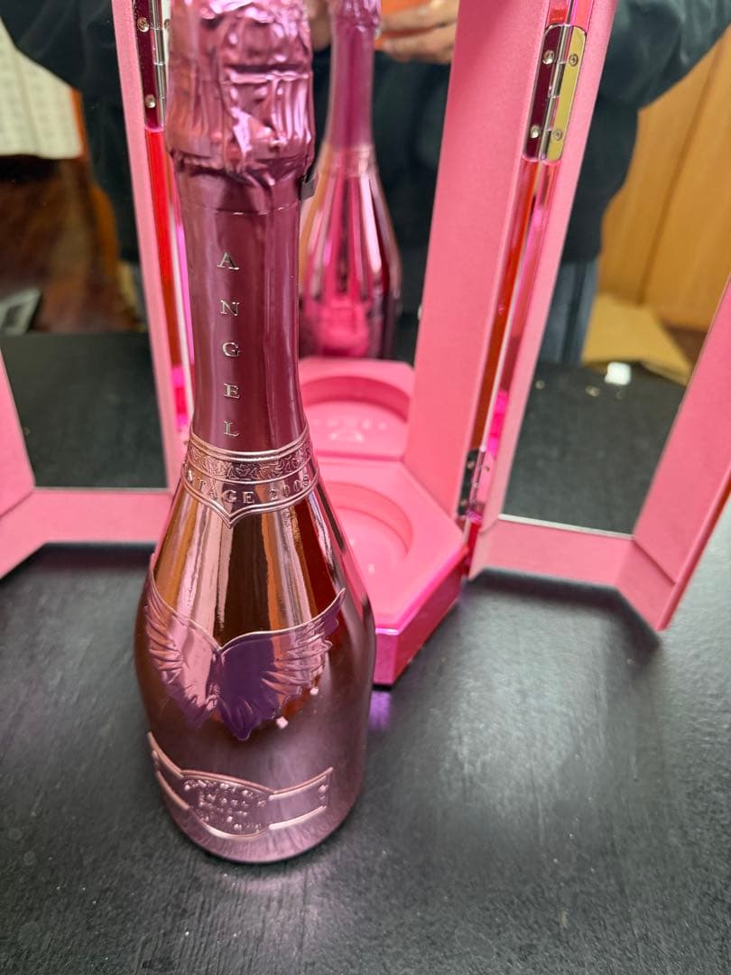 エンジェル　シャンパン　ヴィンテージ 2005 ピンク