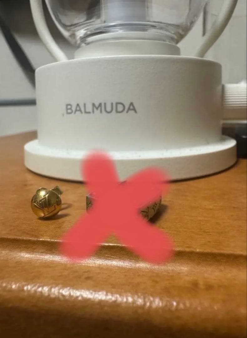 ルイ・ヴィトン ゴールド ピアス　片耳