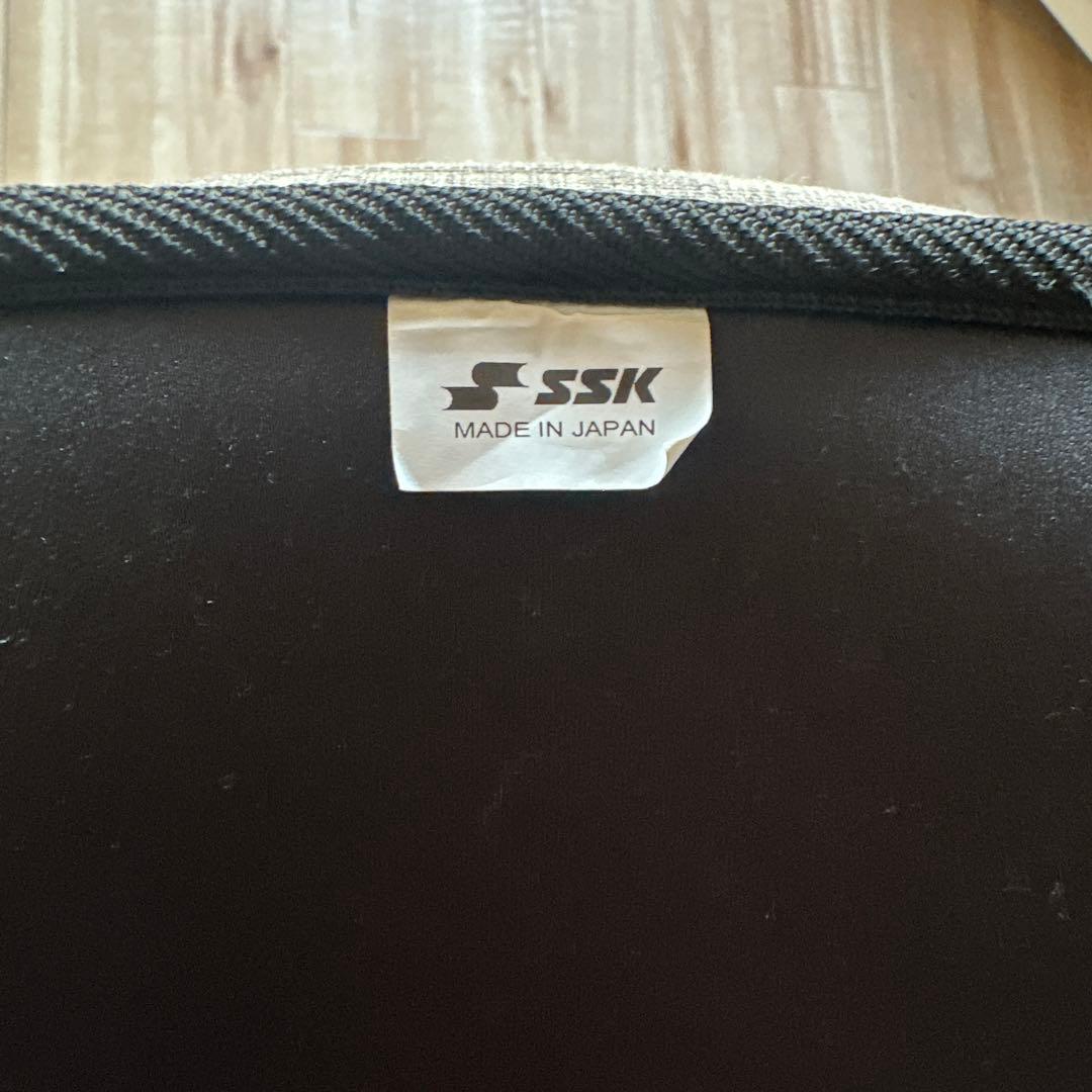 千葉ロッテ　松川虎生　フットガード