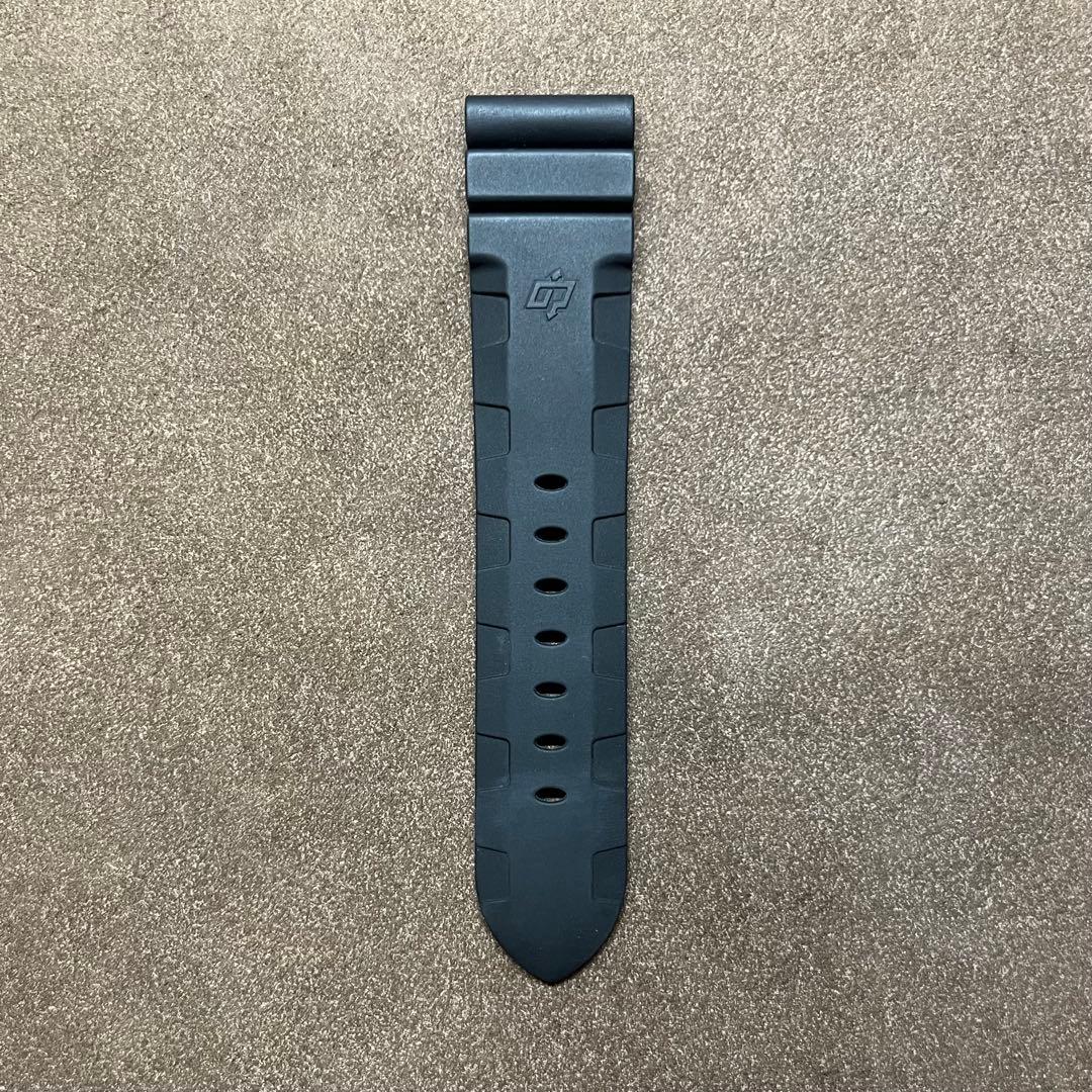 オフィチーネ パネライ ラバーベルト ブラック