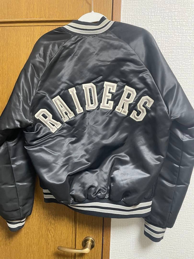 yy USA製 RAIDERS/レイダース スタジャン黒