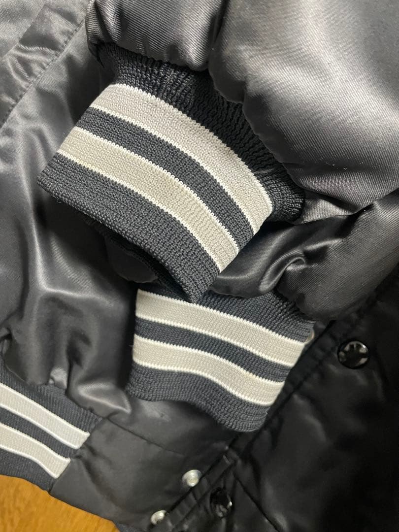 yy USA製 RAIDERS/レイダース スタジャン黒