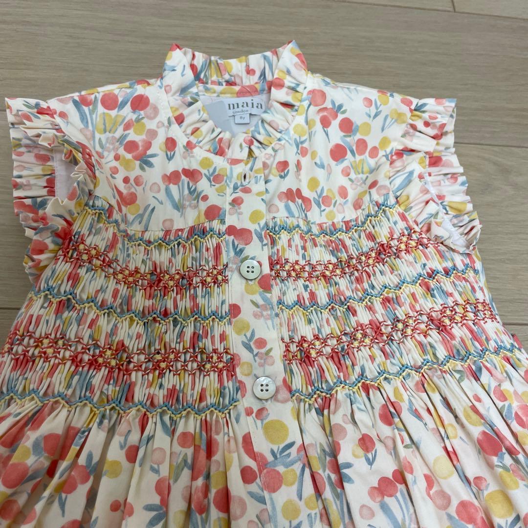 アマイアキッズ　ワンピース　8y 新品未使用品