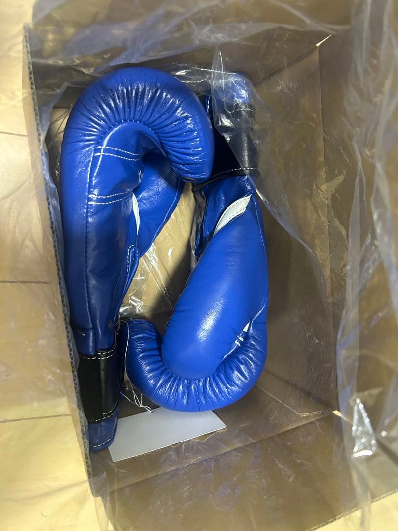 新品未使用Winning ボクシンググローブ 12oz JABF-12