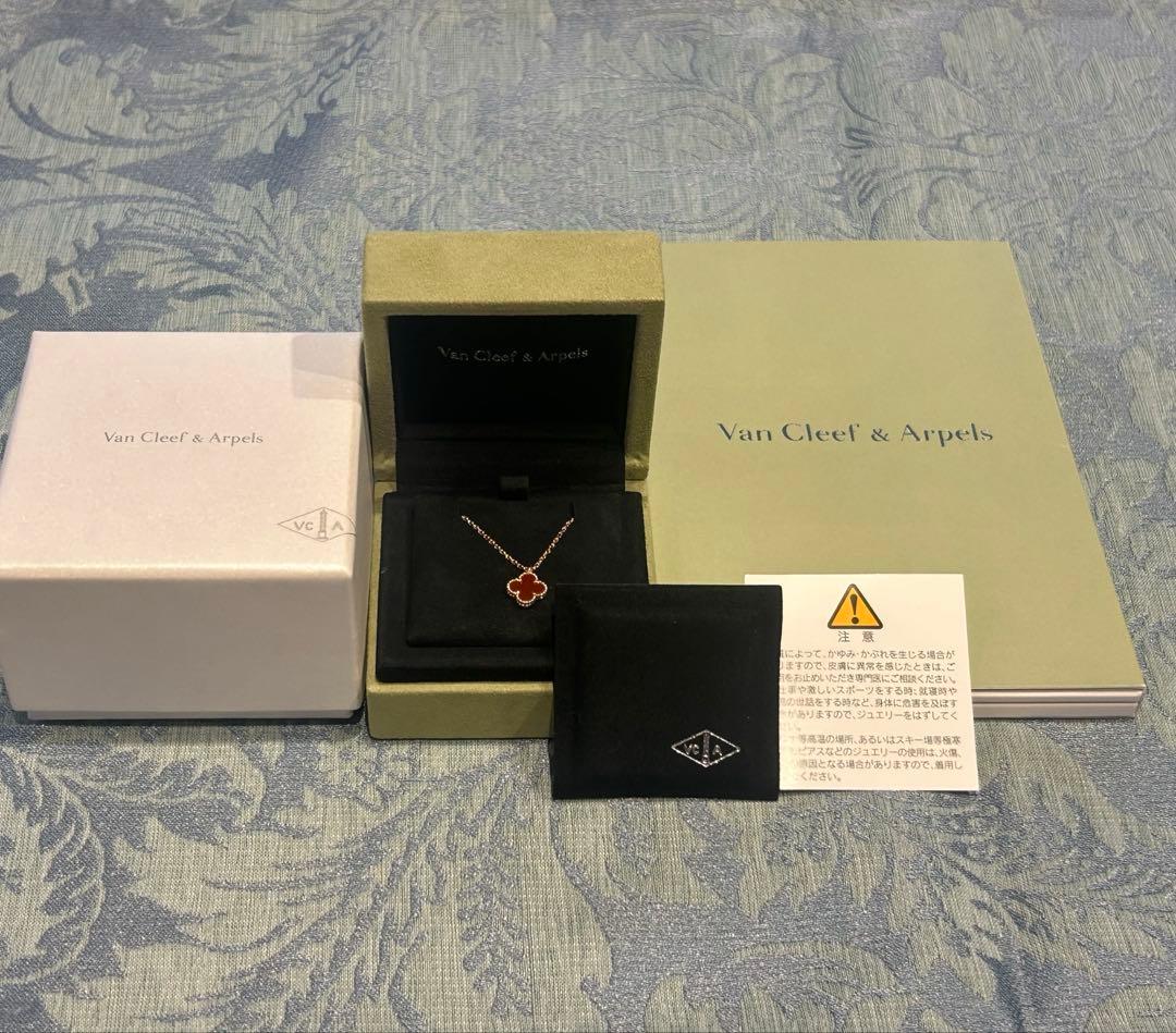 ヴァンクリーフ&アーペル　スウィートアルハンブラ　ネックレス