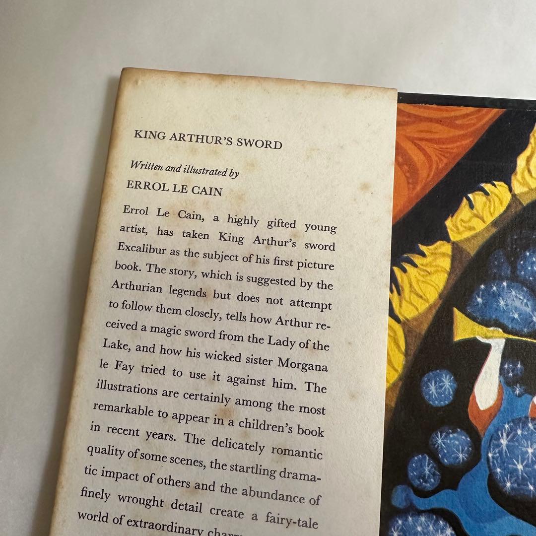 アーサー王の剣 King Arthur's Sword 洋書絵本