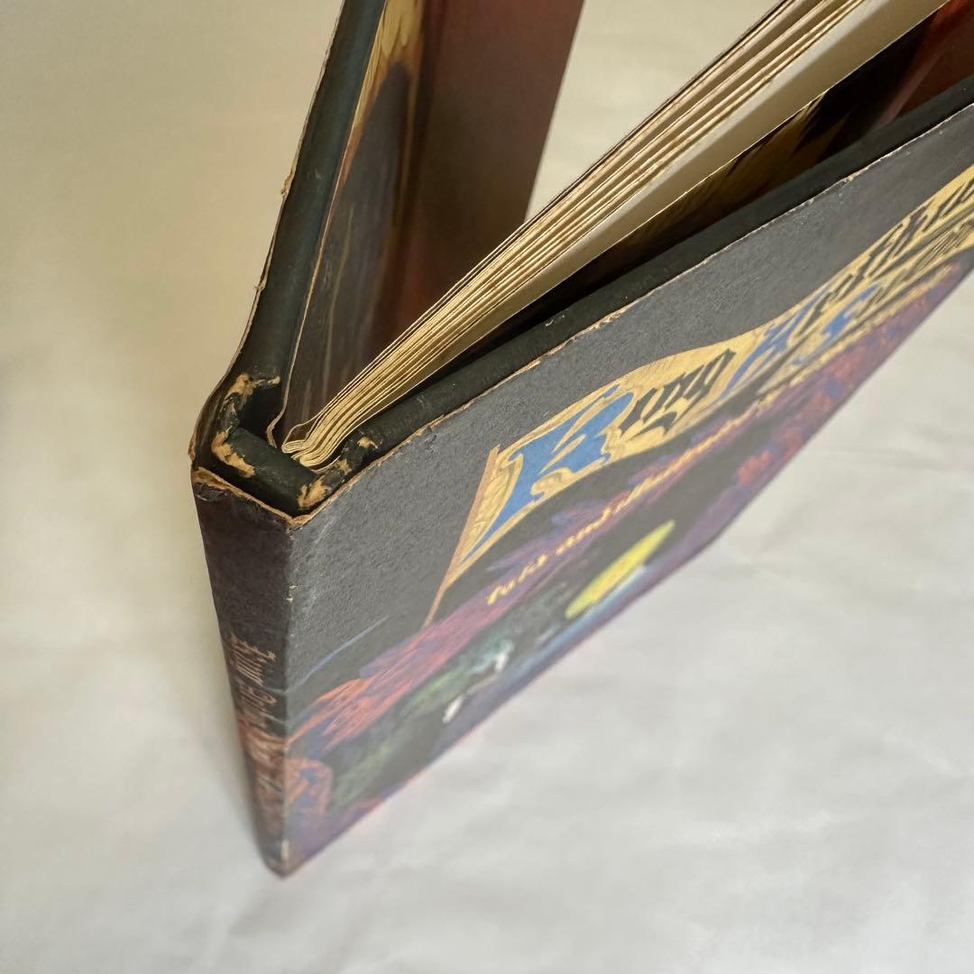 アーサー王の剣 King Arthur's Sword 洋書絵本