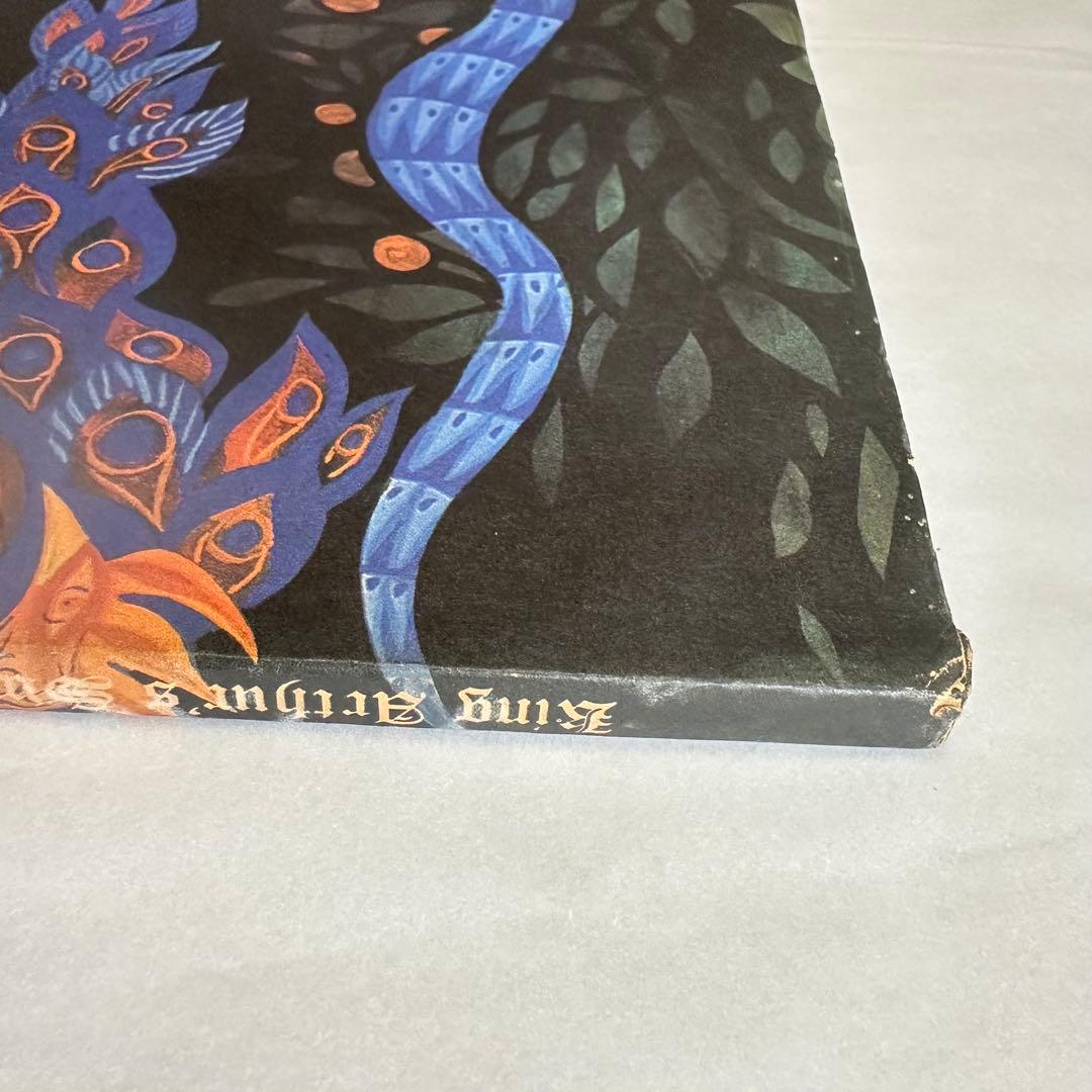 アーサー王の剣 King Arthur's Sword 洋書絵本