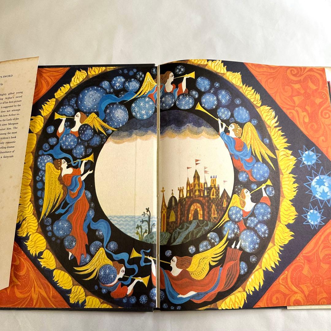 アーサー王の剣 King Arthur's Sword 洋書絵本