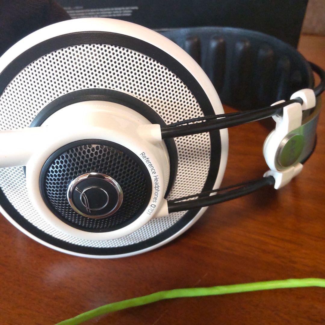 AKG Q701 ホワイト ヘッドホン