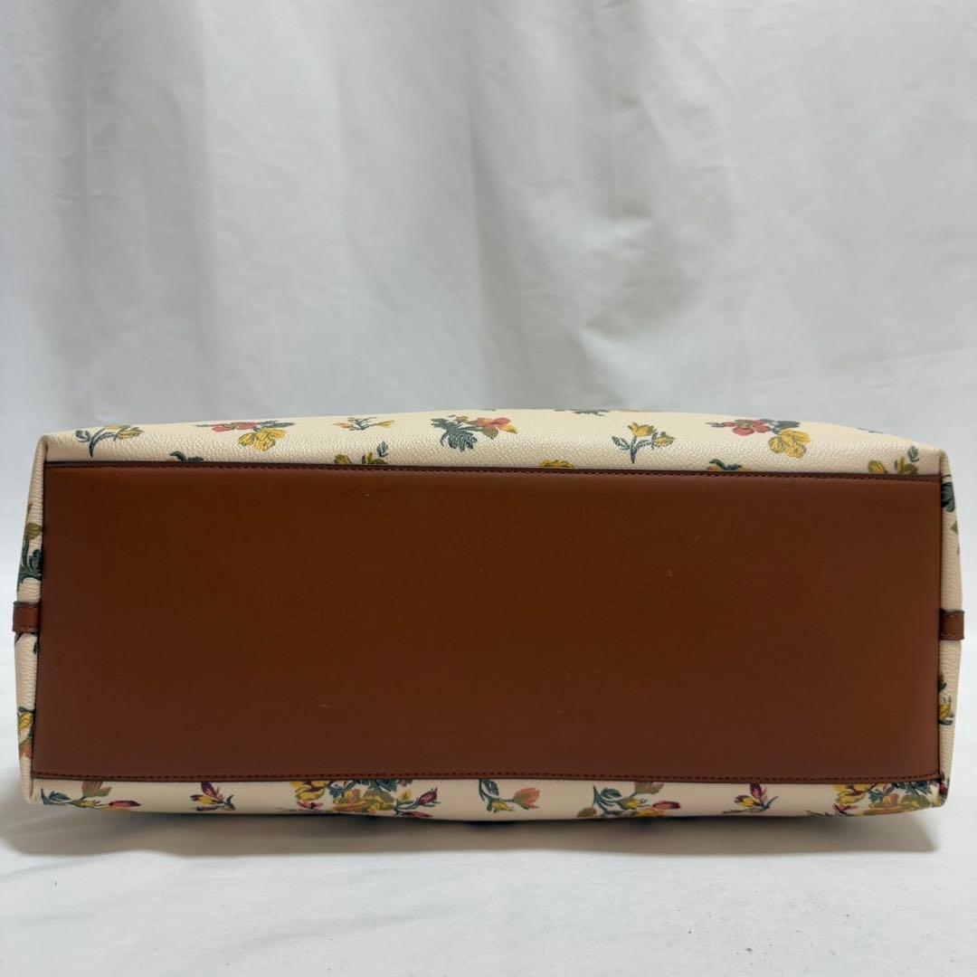 【訳あり未使用級】トリーバーチ ケリントン フローラル トートバッグ レザー