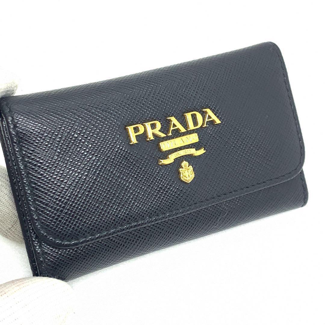 PRADA サフィアーノ ブラック 6連 キーケース 06103