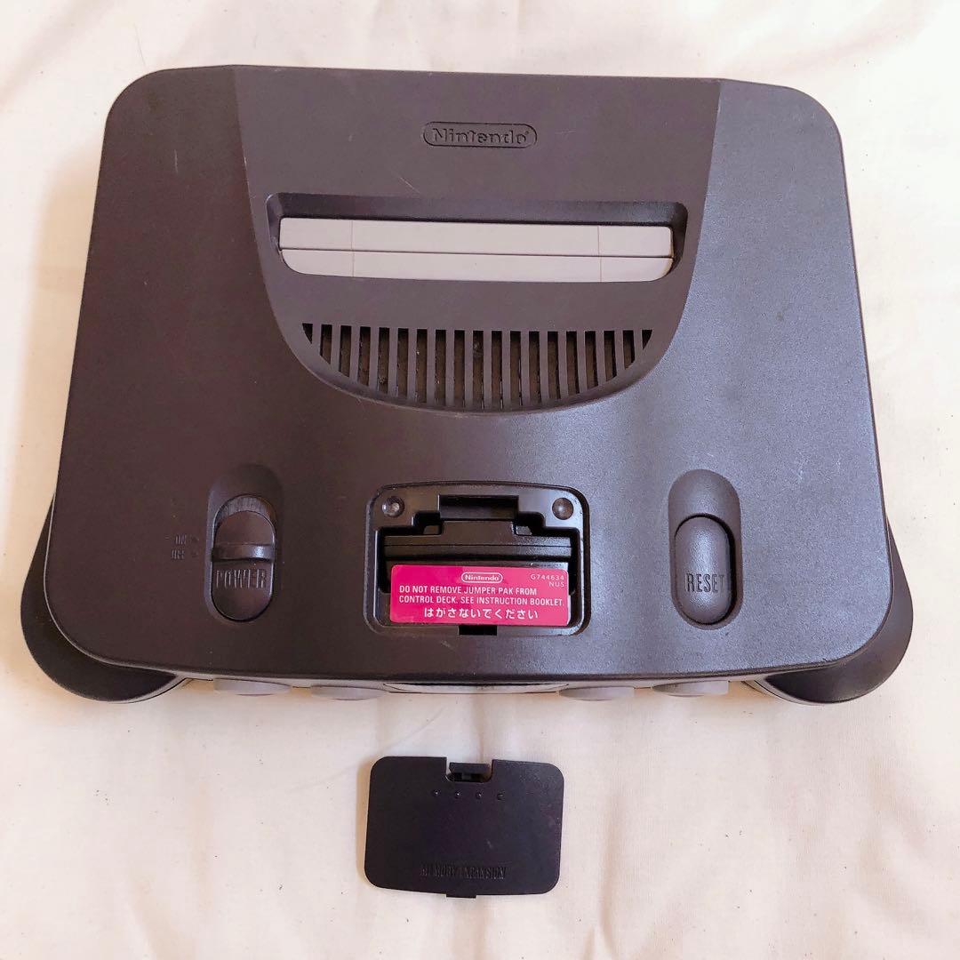 ニンテンドー６４ 本体セット ソフト9個 コントローラー3個