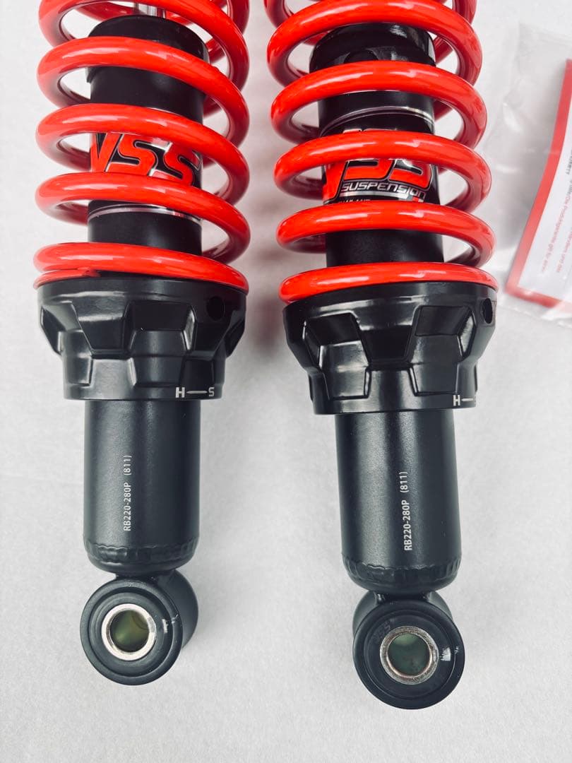 専用　YSS ショックアブソーバー 黒/赤　280 モンキーなど