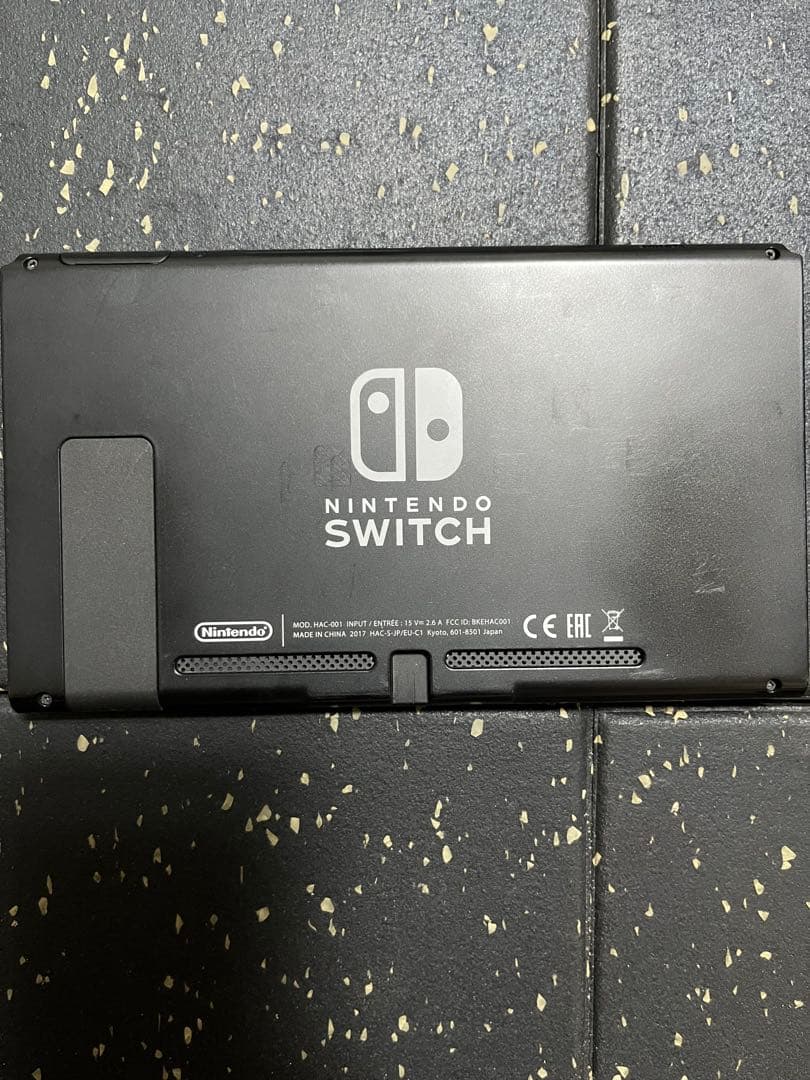 NintendoSwitch 本体のみ　初期版　2017年製