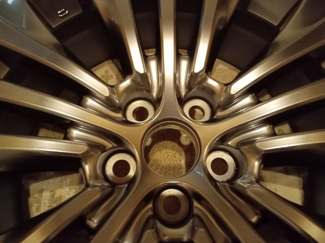 ８０系ハリアー純正ホイール　１本