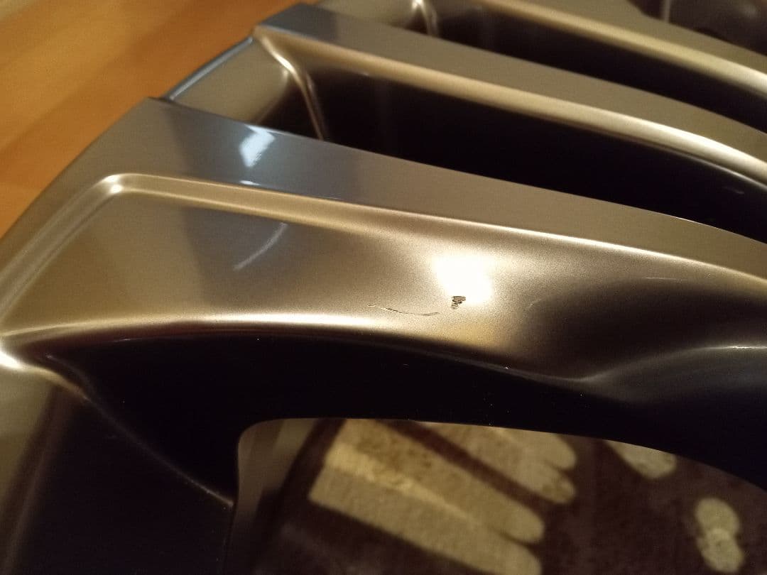 ８０系ハリアー純正ホイール　１本