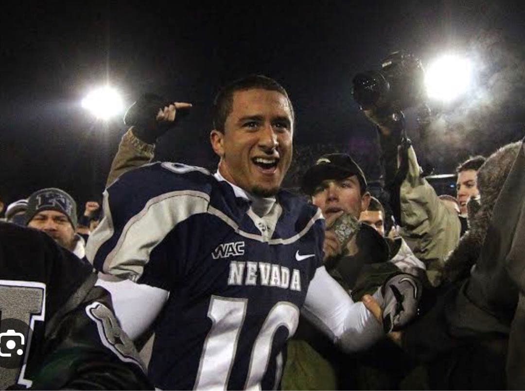 ネバダ大学　コリンキャパニックユニフォーム