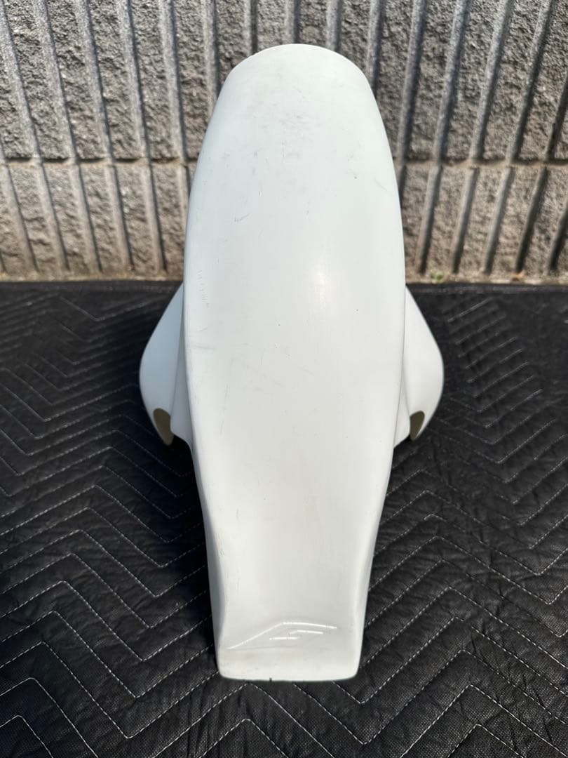 beet風　エアロシャークフェンダー　未塗装　カワサキ　バリオス