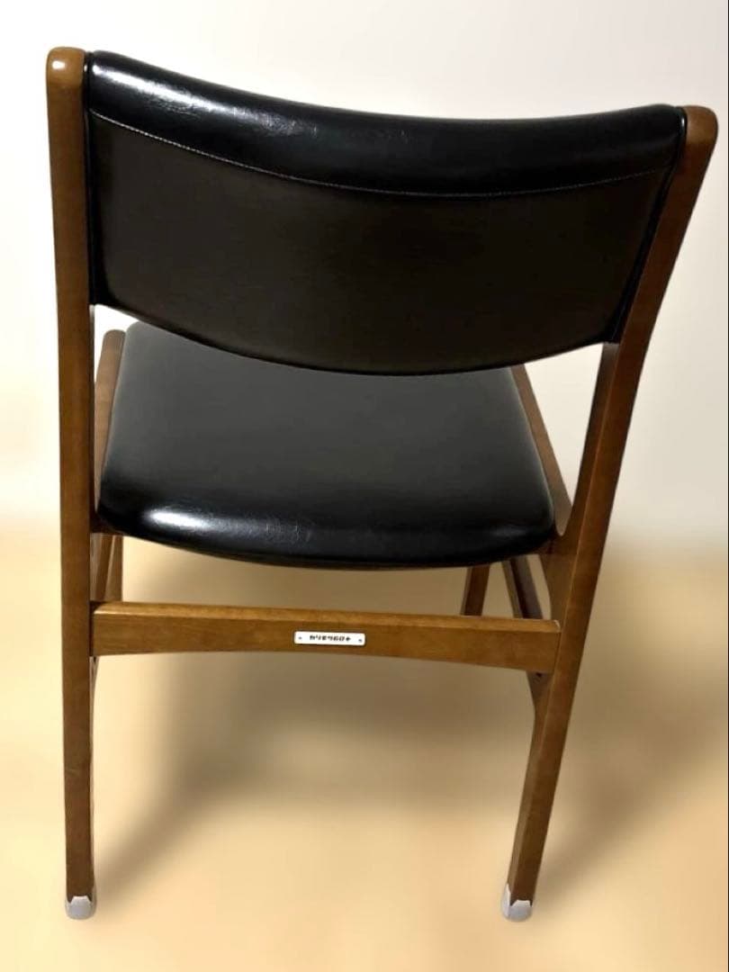 みゆの様　カリモク60+ アームレスダイニングチェア　スタンダードブラック　②