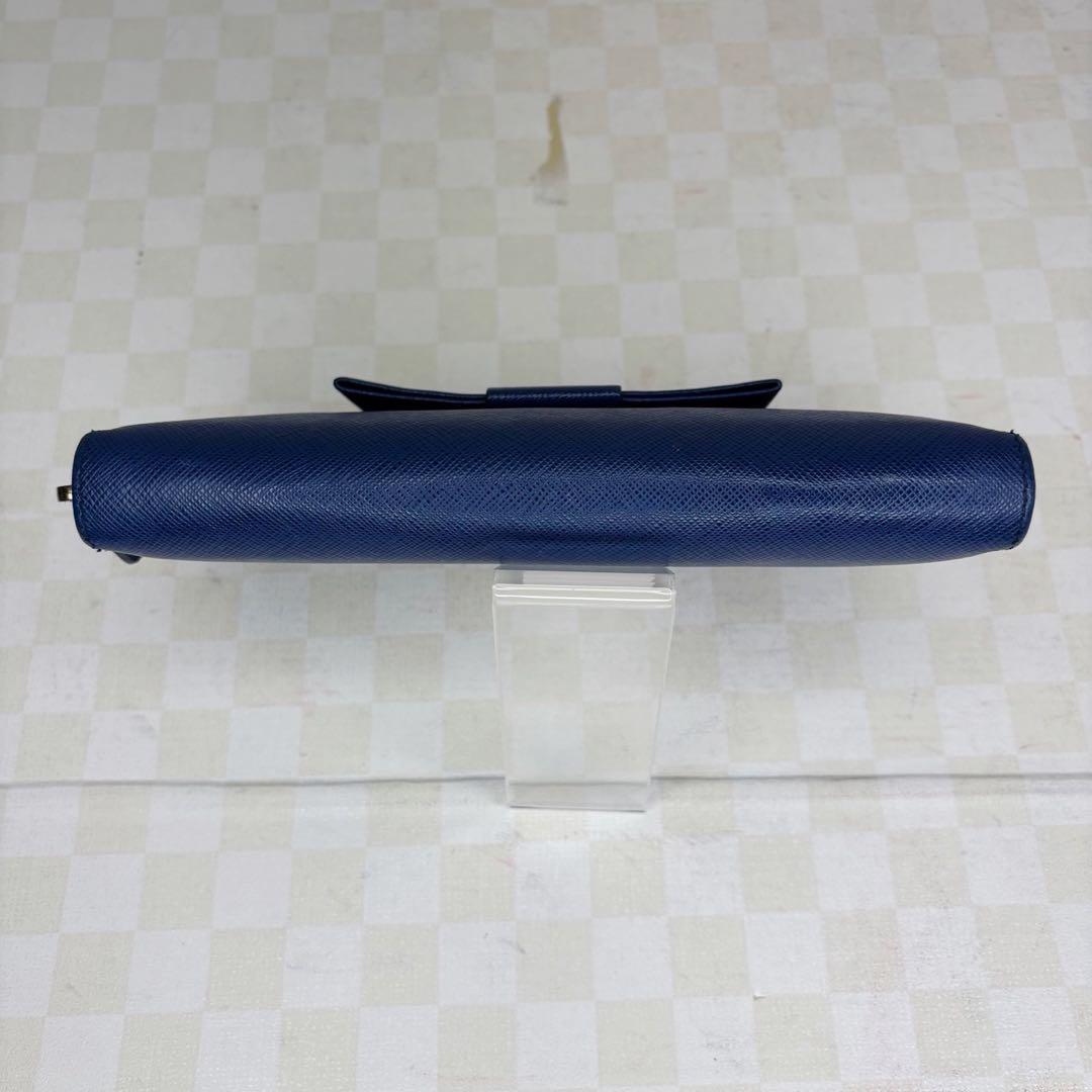 極美品　PRADA プラダ　長財布　ラウンドファスナー　M83