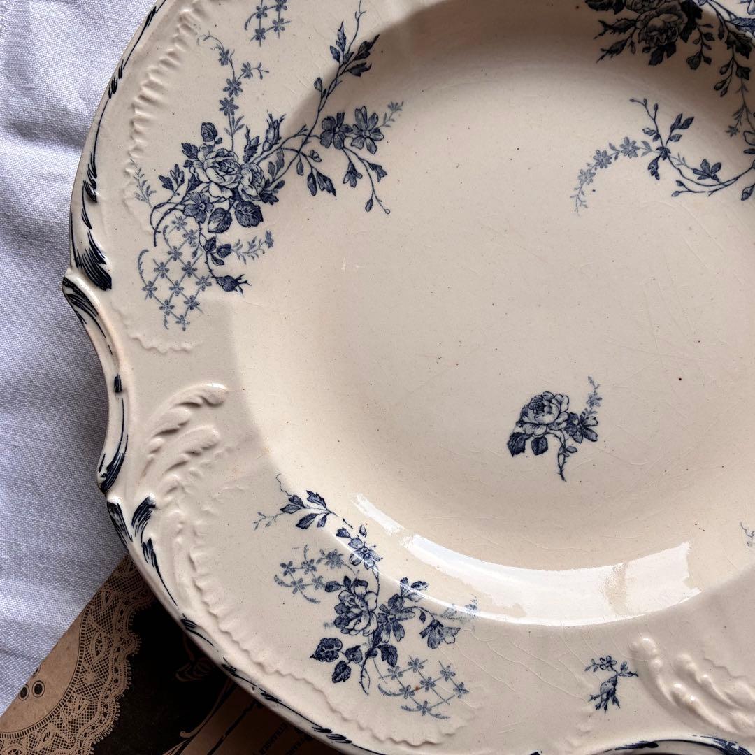 大きめ　Gien ブルー　四角いプレート　レリーフ　フランス　アンティーク