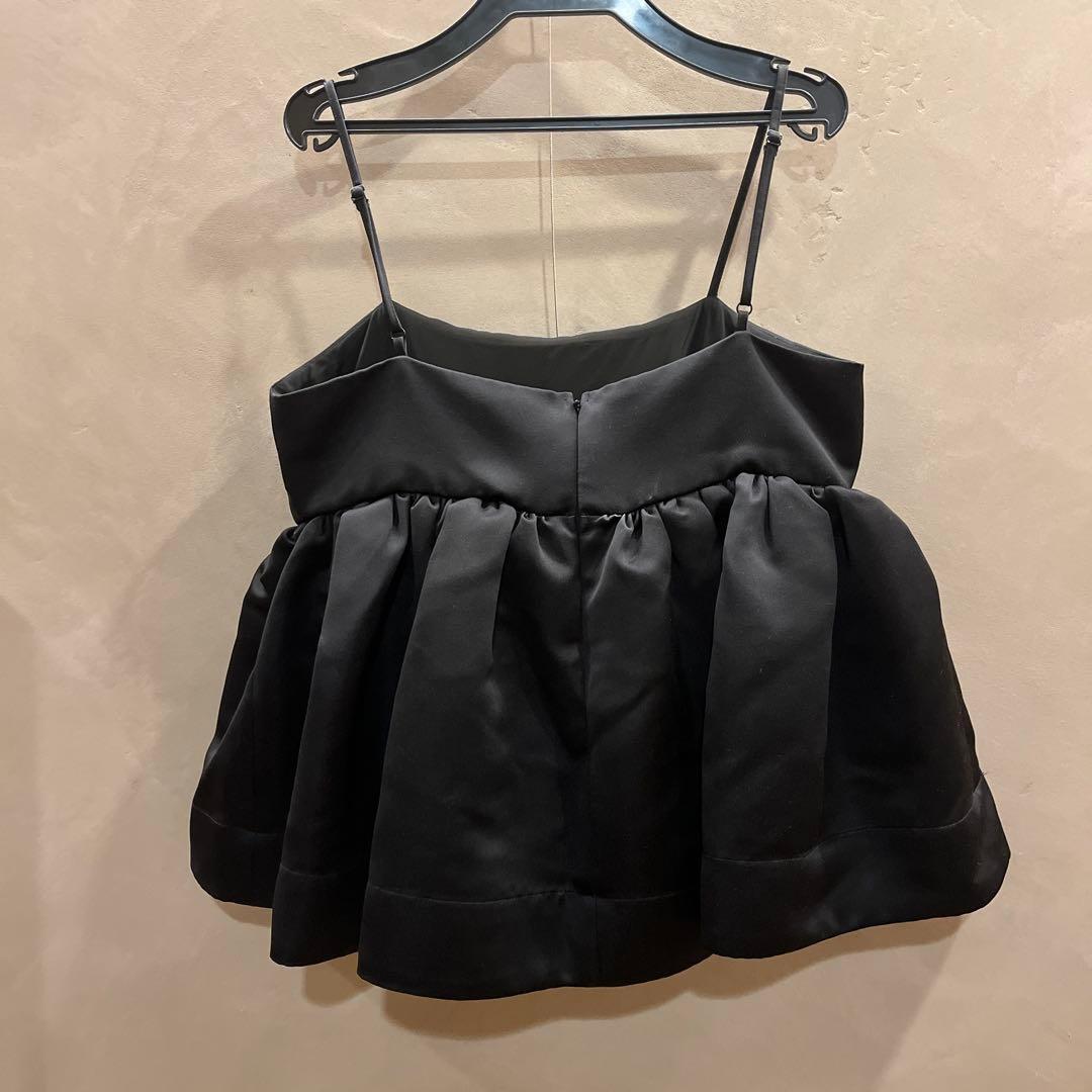 ほぼ新品！ブラックフレアキャミソール 38