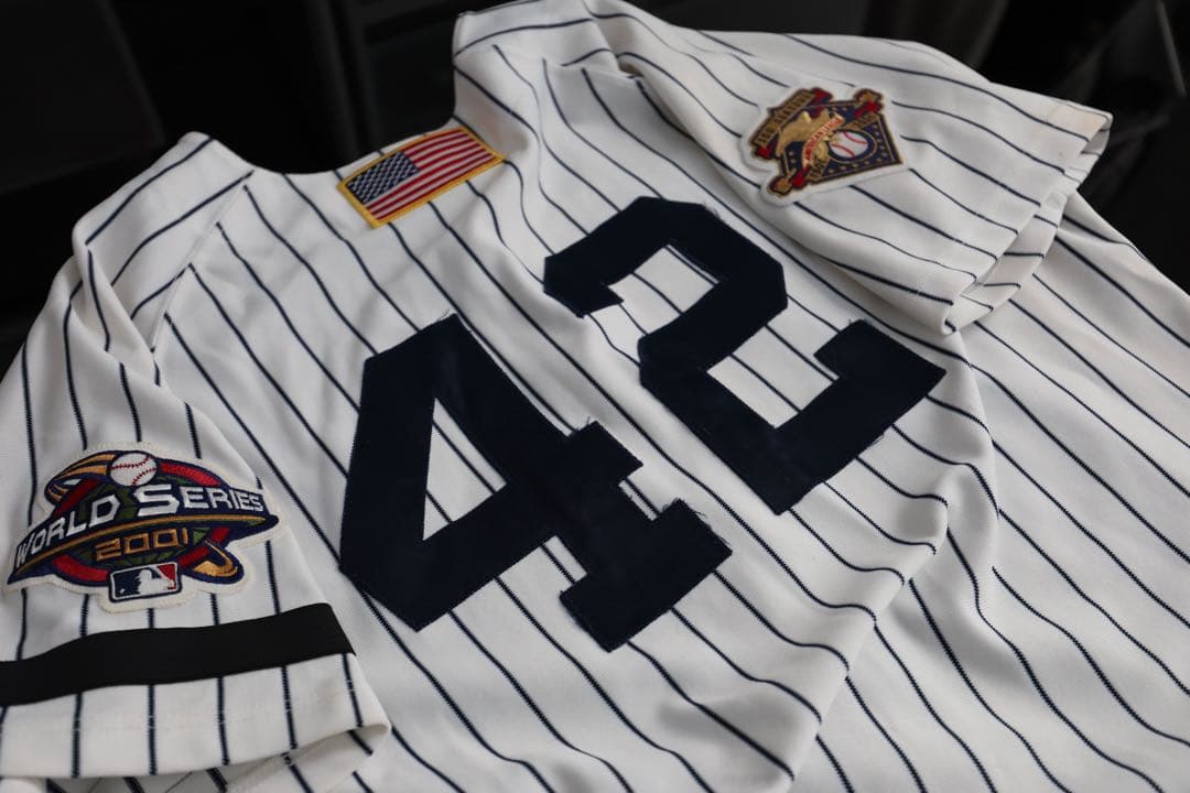 MLB ヤンキース マリアノ・リベラ 2001年 ホームジャージ