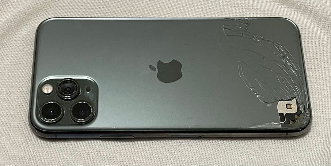 iPhone 11 Pro 64GB SIMロックなし MWC62J/A