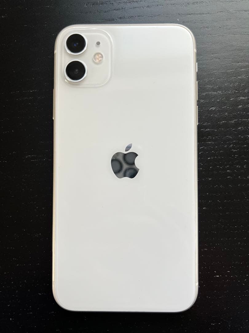 Apple iPhone 11 ホワイト 本体