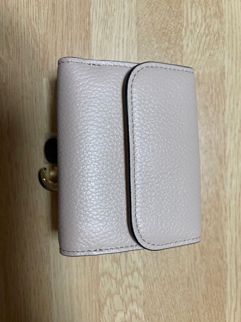 Chloé ALPHABETミニリフォールドウォレット