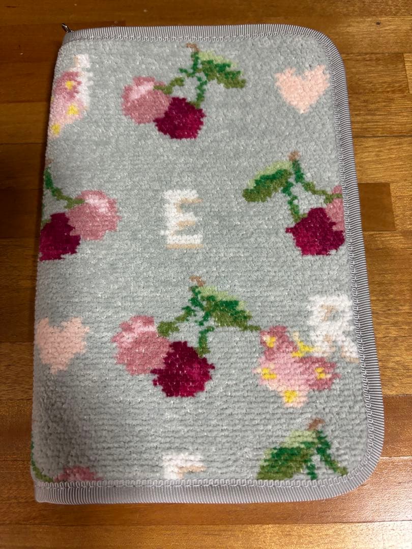 フェイラー　母子手帳ケース　さくらんぼ